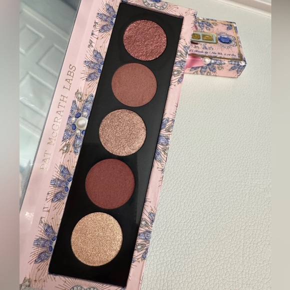 Pat McGrath bijoux brilliance eye palette: sunset romance - Picture 7 of 10